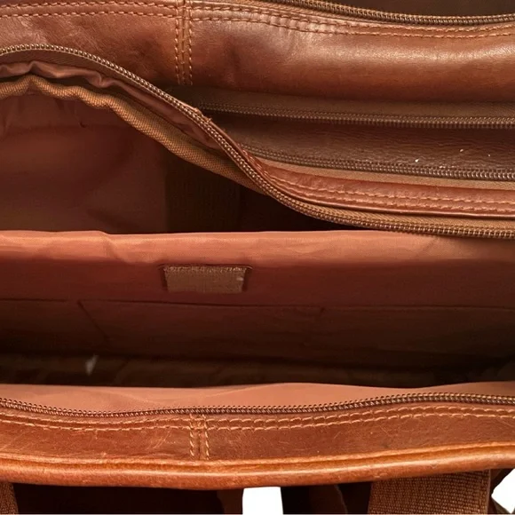 Wilsons Leather Rich Brown Men's Briefcase - Picture 6 of 8
